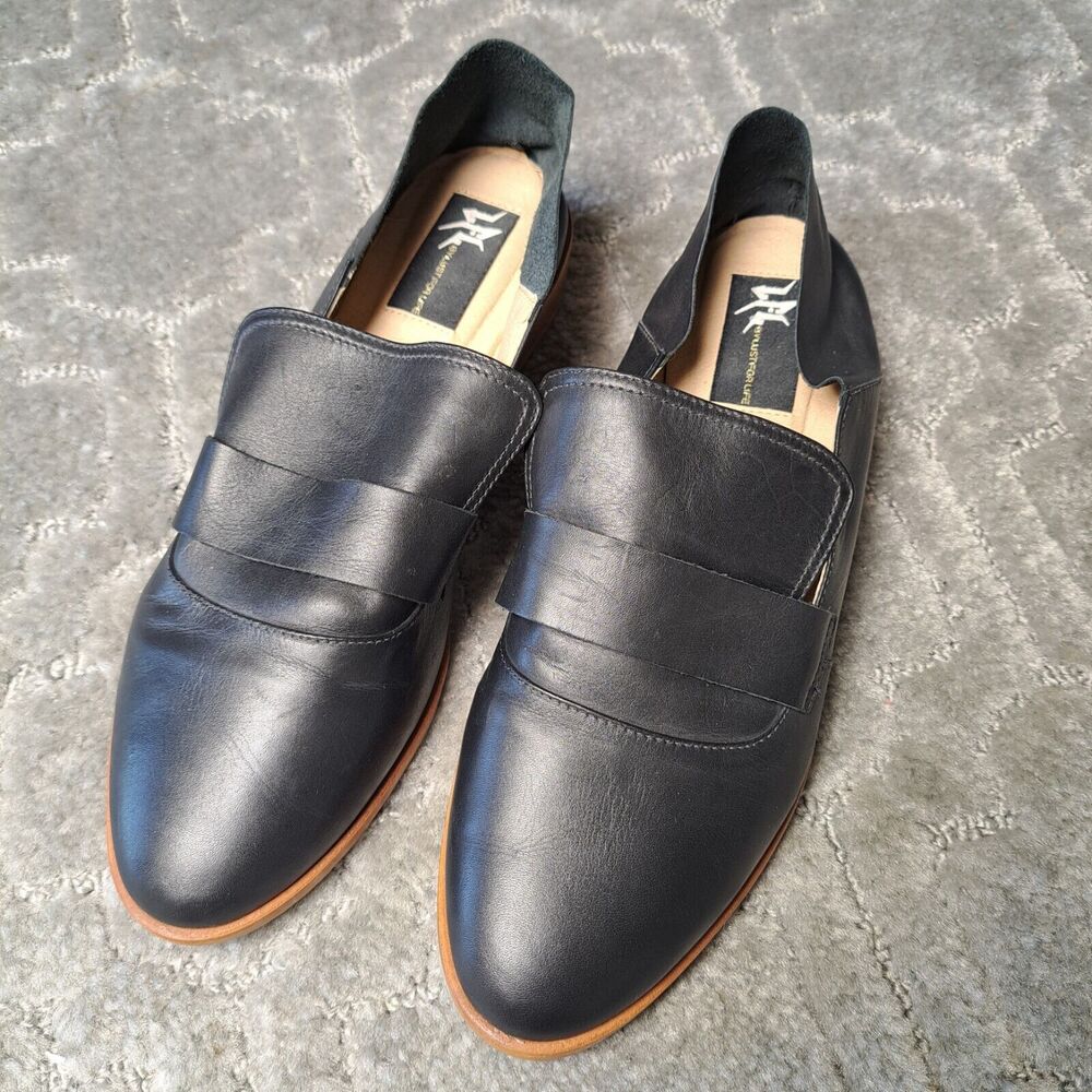 LFL BY LUST FOR LIFE BLACK LEATHERMOCCASIN LOAFERS WOMENS SIZE 8M COLLAPSE HEEL